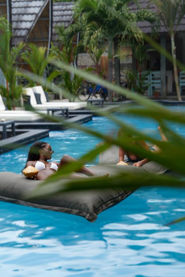 Copacabana Gili Air Exterior foto